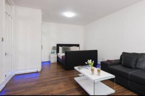 Earls court nest